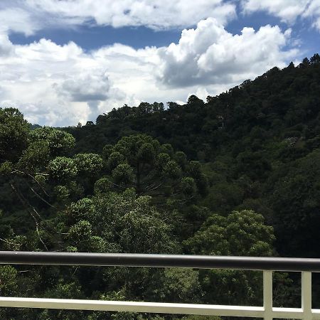 Apartamento Yy Hiver Campos do Jordão エクステリア 写真